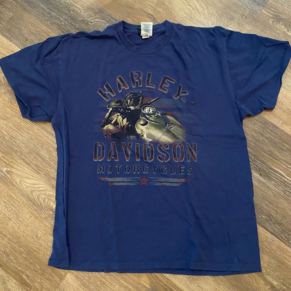 Harley Davidson men’s T-shirt. Great condition